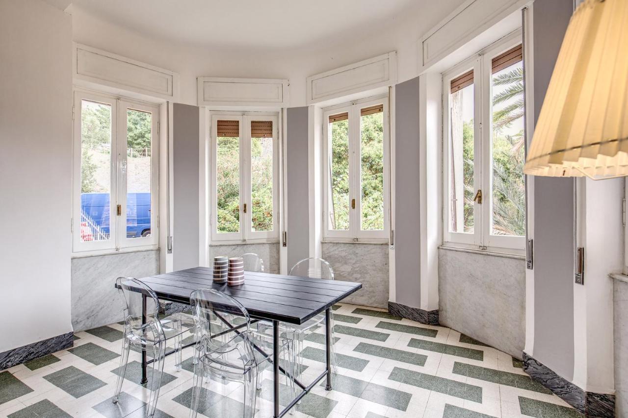 Aweshomeitaly - Bay Windows Apartment Λα Σπέτσια Εξωτερικό φωτογραφία