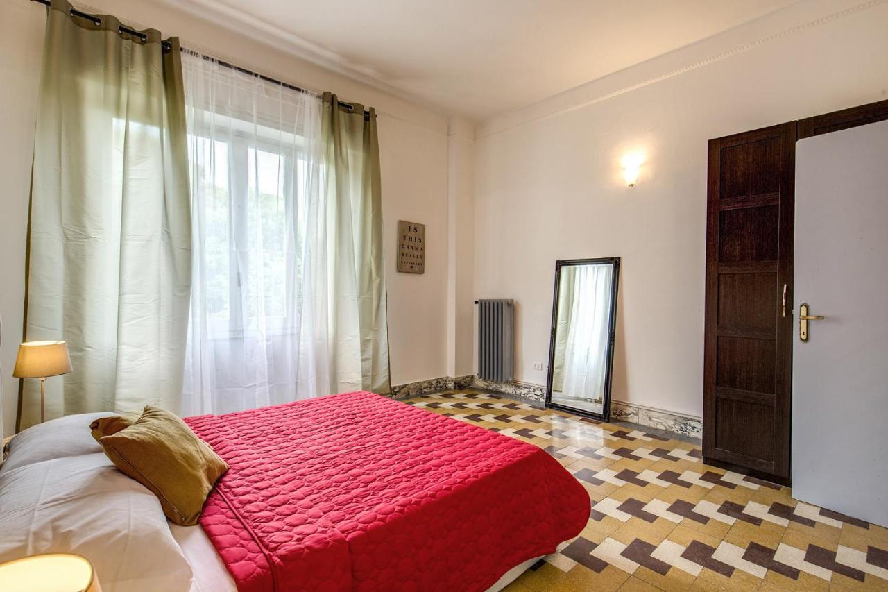 Aweshomeitaly - Bay Windows Apartment Λα Σπέτσια Εξωτερικό φωτογραφία