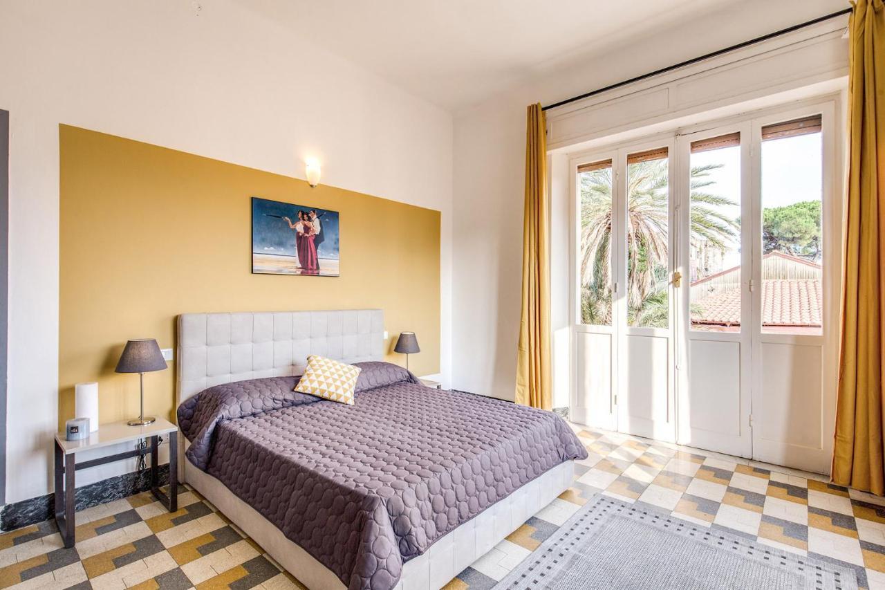 Aweshomeitaly - Bay Windows Apartment Λα Σπέτσια Εξωτερικό φωτογραφία
